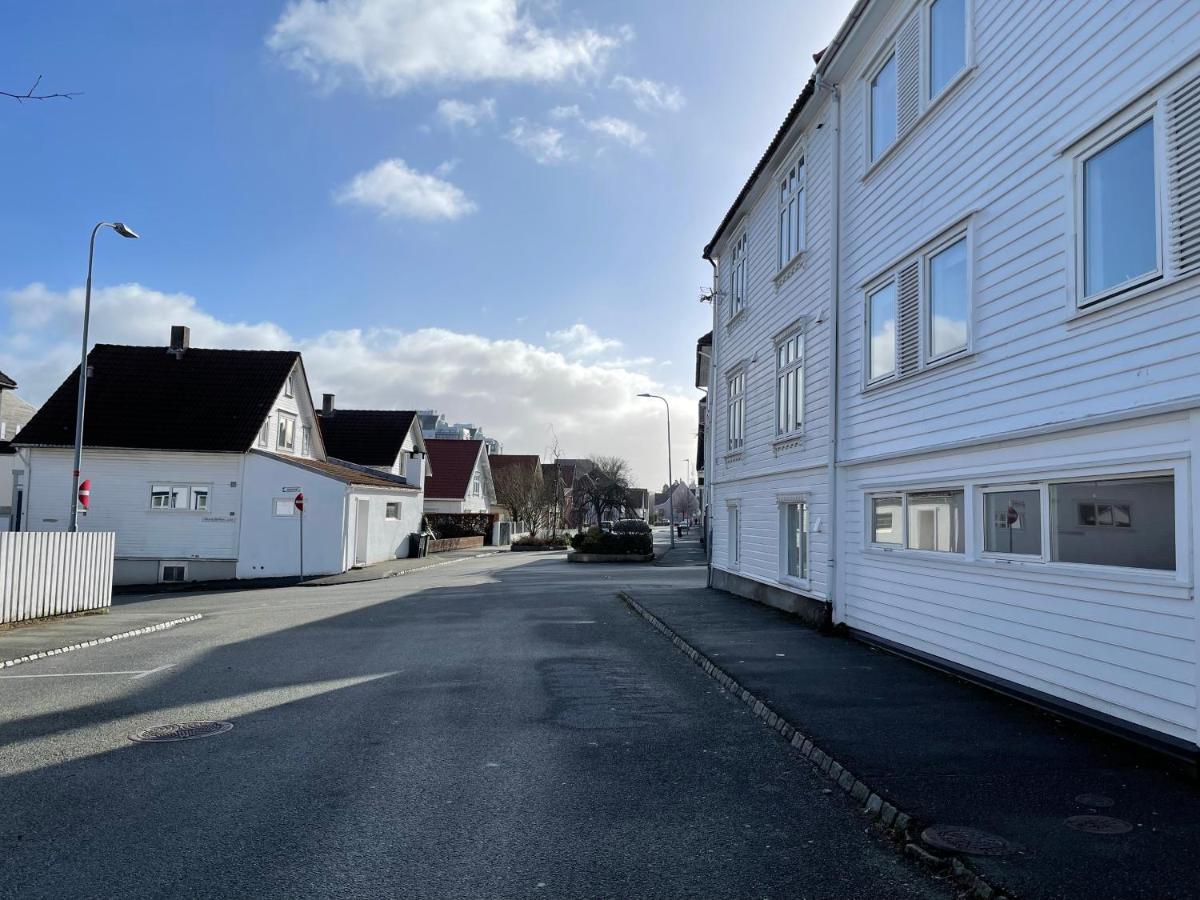 Central Bnb Stavanger At Bertis Ap 9 Generous Rooftop Terrace エクステリア 写真